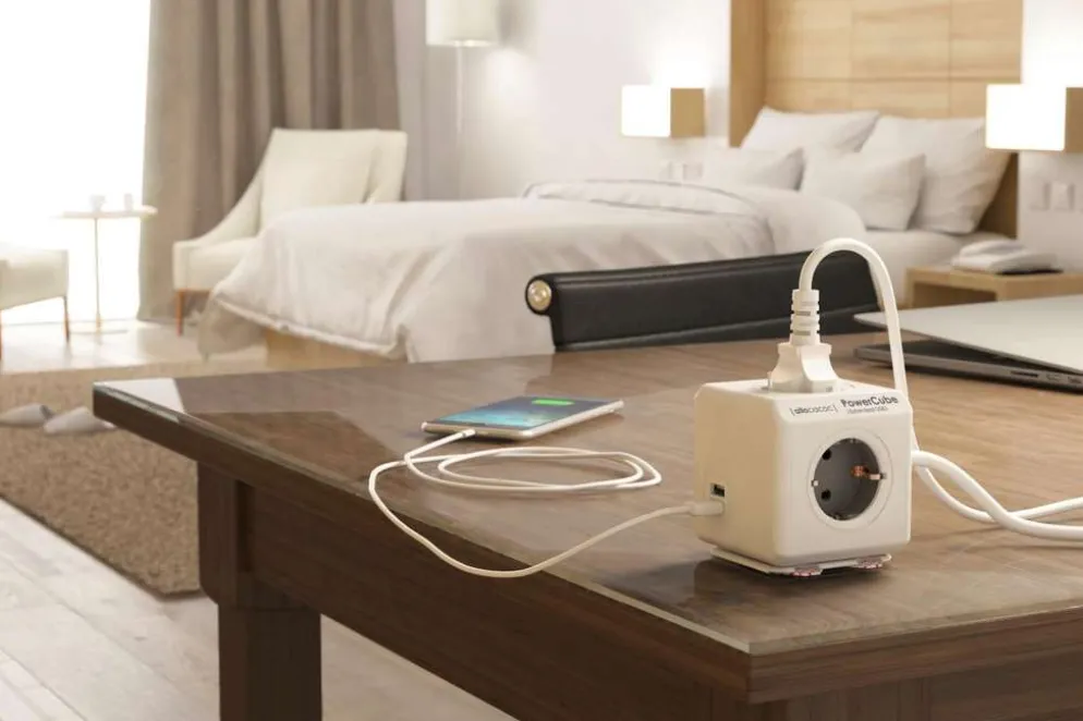 Allocacoc jatkojohto powercube 4-os 1.5m schuko+2-USB+kiinnike