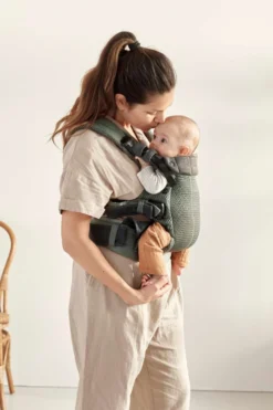 BabyBjörn vauvan kantoreppu harmony - 3d mesh, tummanvihreä