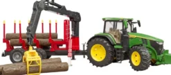 Bruder John Deere 7R 350 traktori metsäperävaunu neljällä tukilla