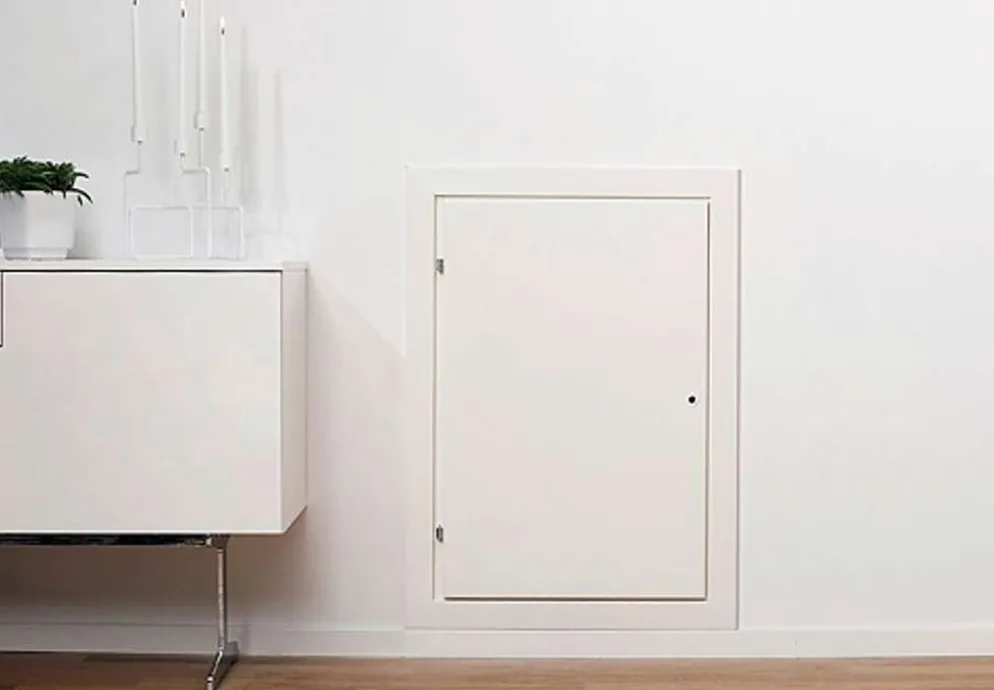 Cetap seinäluukku, 540 x 1090, salpalukko
