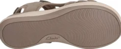 Clarks naisten sandaali Mira Bay