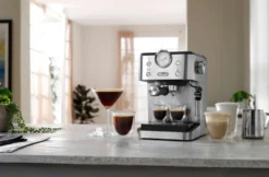 DeLonghi Classic espressokeitin EM450.M