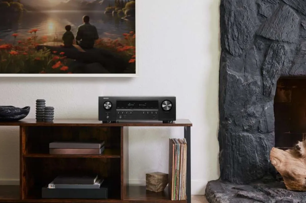 Denon AV-vahvistin AVC-S670H