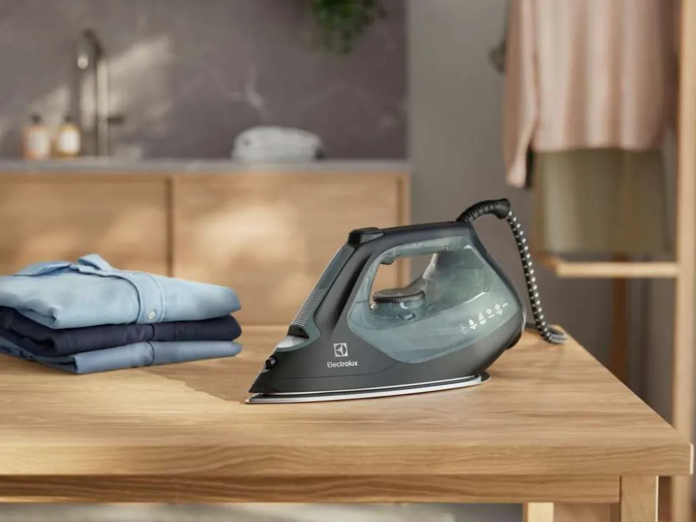 Electrolux höyrysilitysrauta E7SI2-6OG