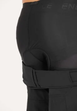 Endurance miesten Benal 2-in-1 pyöräilyshortsit