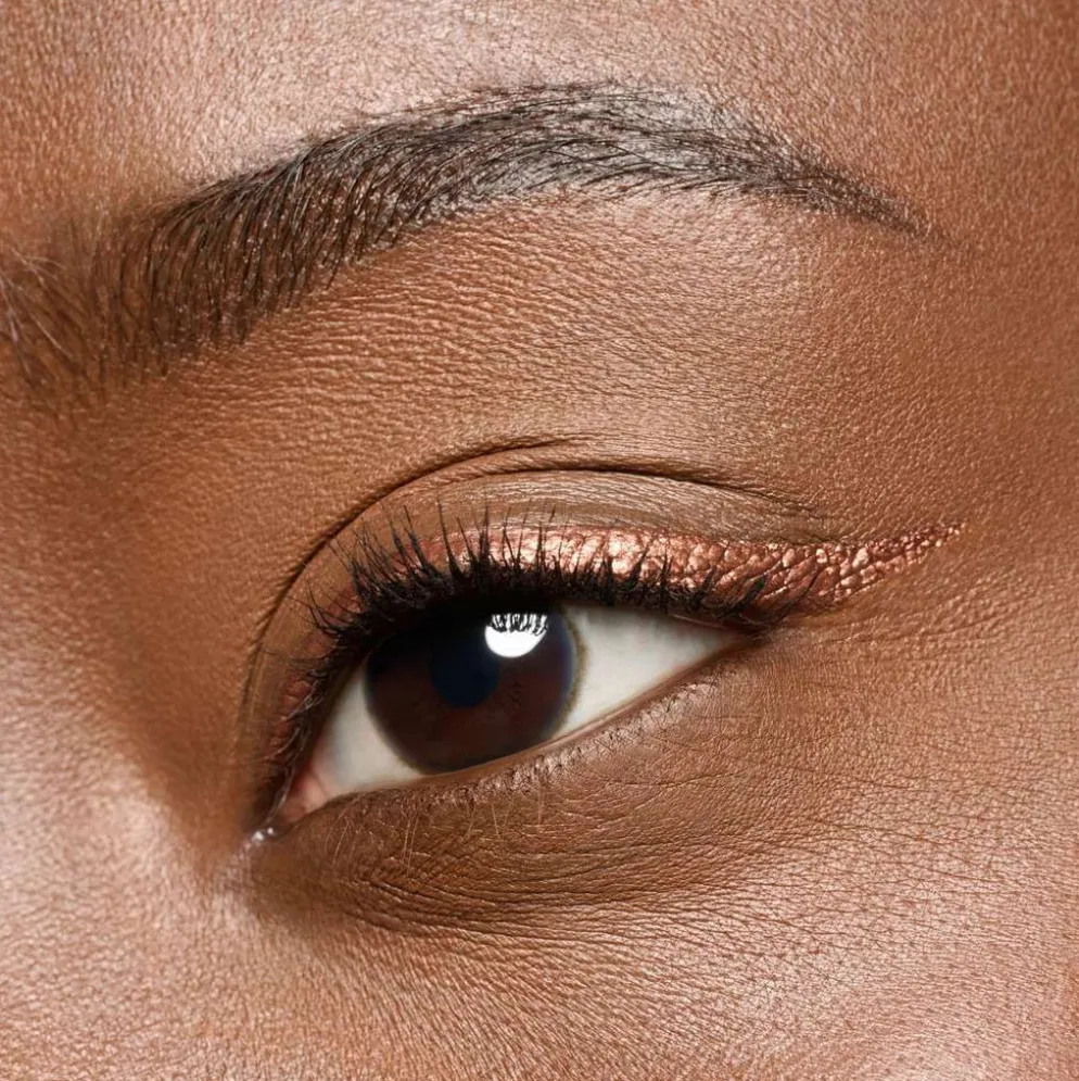 essence COLOUR it! metallic liquid liner 01 Burnished Bronze 3 ml