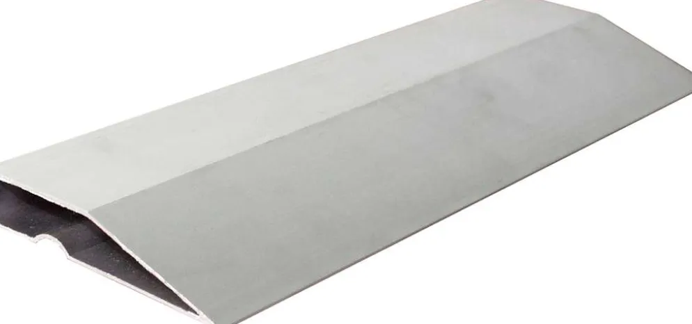 E. Vuorio Alumiinilinjari terävä 150cm