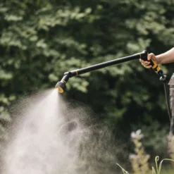 Fiskars CF kasteluvarsi, 3 suihkulla
