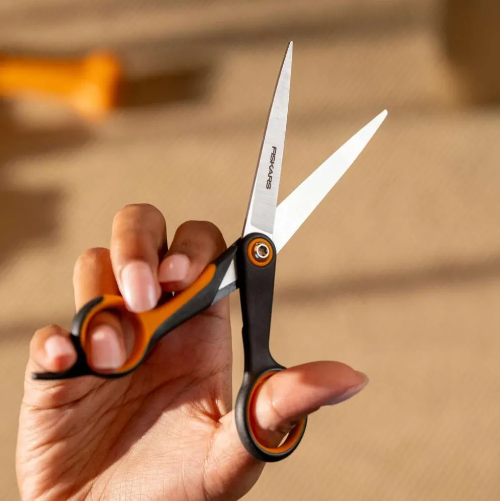 Fiskars lemmikin trimmaussakset