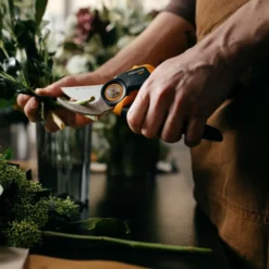 Fiskars oksasakset X-powergear L P961 ohileikkaavat
