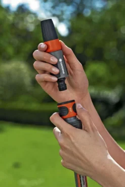 Gardena sulkuliitin 19mm