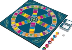 Hasbro Gaming Trivial Pursuit Classic Edition lautapeli