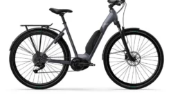Helkama CE 28" Sähköpyörä 9-vaihdetta runko 48 cm antrasiitti