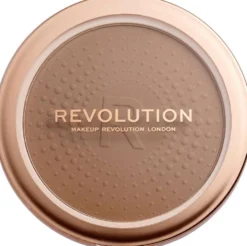 Makeup Revolution Mega Bronzer 01 - Cool aurinkopuuteri viileä sävy