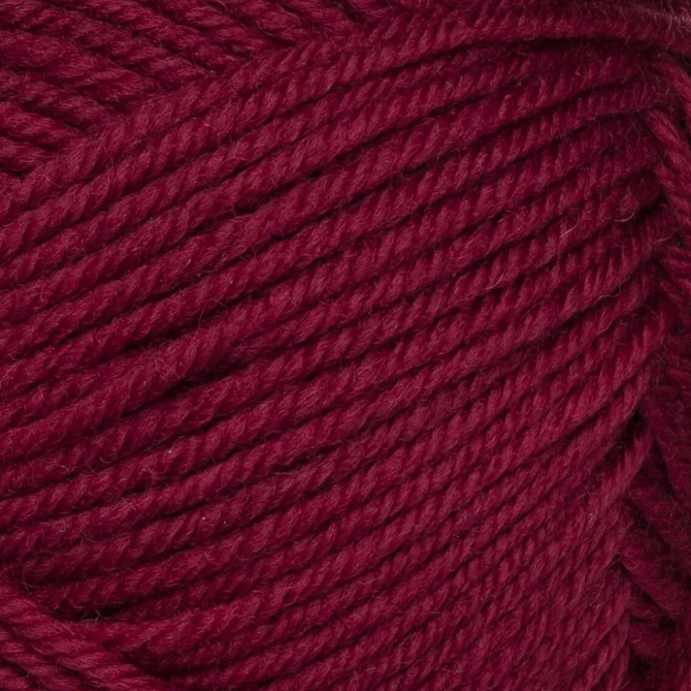Novita lanka 7 Sisters 100g kirsikka 570