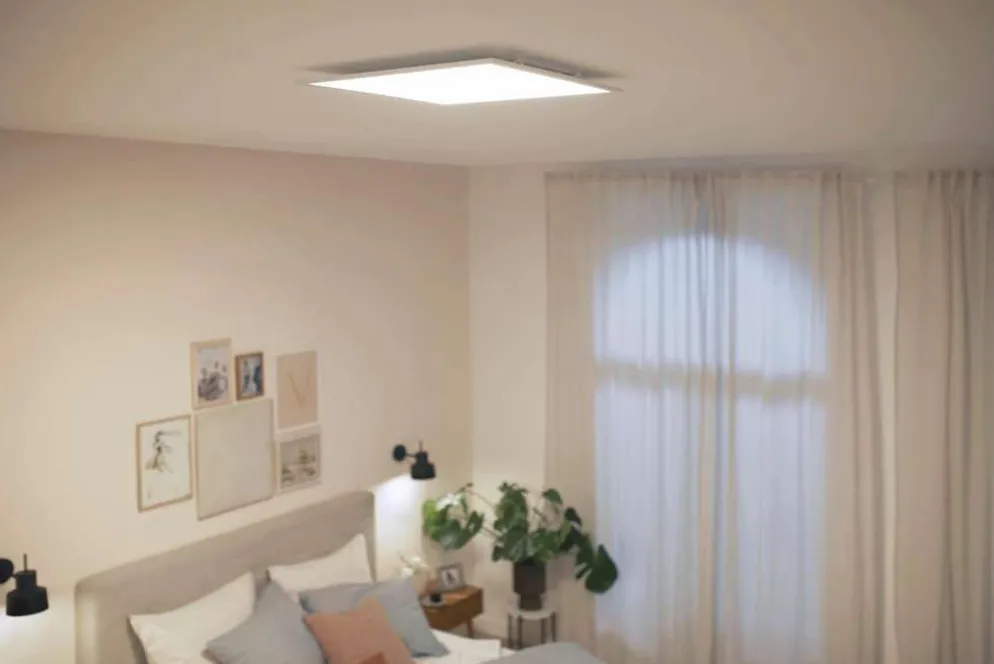 Philips paneelivalaisin Touch CL560 valkoinen SceneSwitch 36W 40K