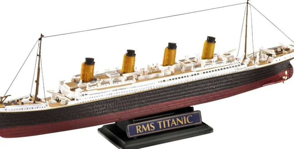 Revell Gift Set Titanic