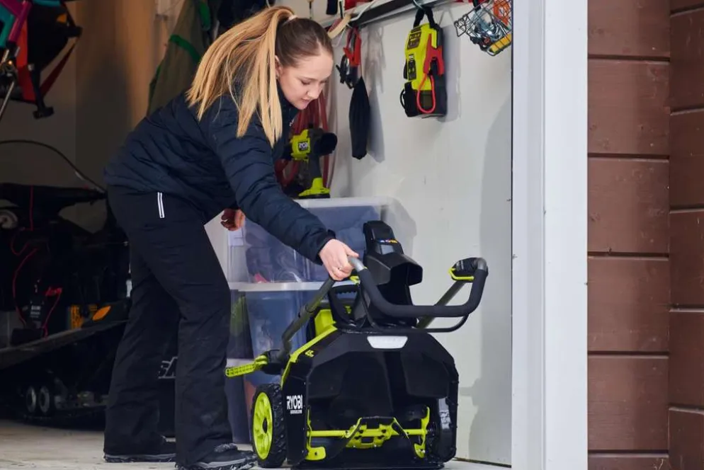 Ryobi 18V akkulumilinko 45 cm (2x 4,0 Ah) RY18STX45A-240