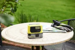 Ryobi 18V Bluetooth-minikaiutin RBTM18-0
