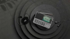Sangean maailmanradio ATS-909X2 musta