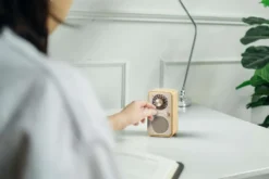 Sangean WR-9 Bluetooth pöytäradio, vaalea tammi