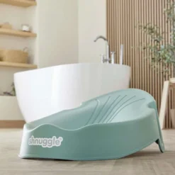 Shnuggle-kylpytuki eucalyptus on suunniteltu vastasyntyneen turvalliseen ja mukavaan kylvetykseen.
