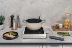 Smeg induktiotaso musta PIC01BLMEU