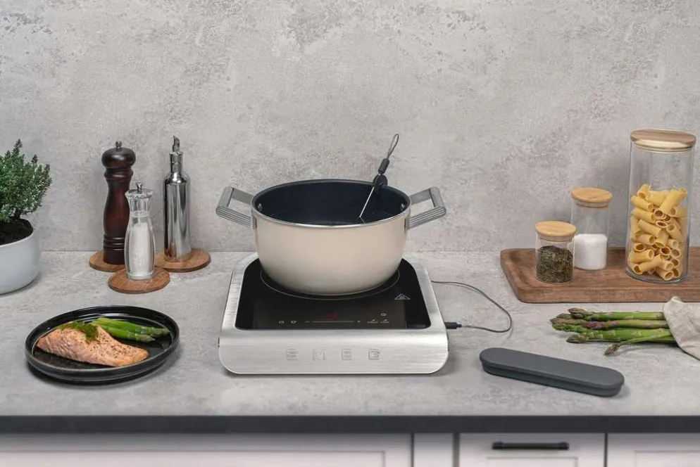Smeg induktiotaso musta PIC01BLMEU