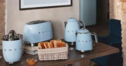 Smeg Leivänpaahdin TSF01PBEU 2-viipaleen pastellinsininen