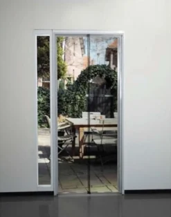 Ötökkä magneettioviverho 95 x 235 musta