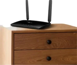 TP-link LTE-modeemi ja wifi-tukiasema TL-MR6400