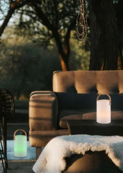 Trio LED-ulkopöytävalaisin Aruba ladattava valkoinen RGBW