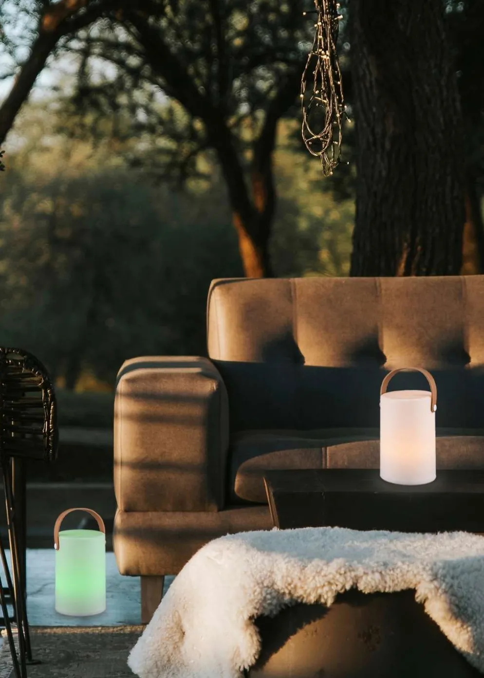 Trio LED-ulkopöytävalaisin Aruba ladattava valkoinen RGBW